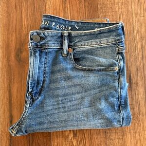 American Eagle Outfitters Men’s Size 36/30 Classic Blue Jeans